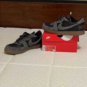 (SOLD)—Nike Dunk Low Terminator, worn less than 10 times. Very clean.